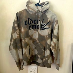 Elder emo tie dye